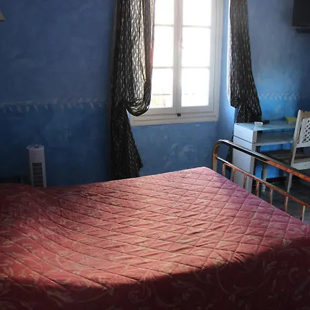 Hotel La Malouine Niza