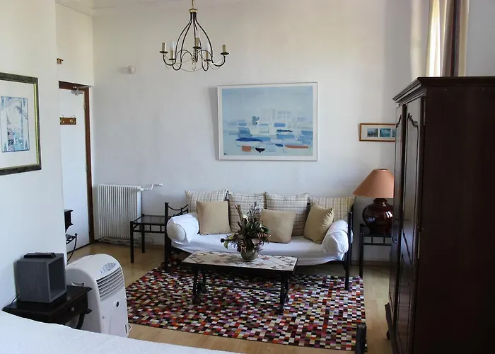Hotel La Malouine Nice